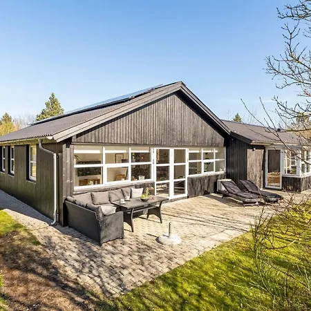 Сasa de vacaciones Karmen - 800m To The Inlet By Interhome
